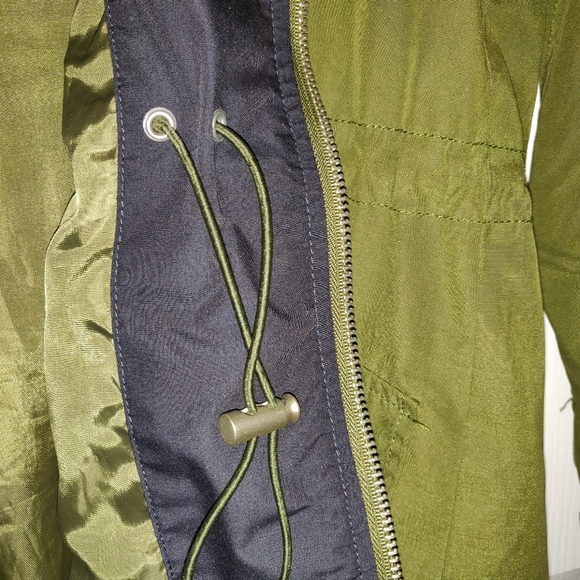 🌠2/$35🌠 Korean Army Green Lined Spring Jacket - Picture 7 of 7